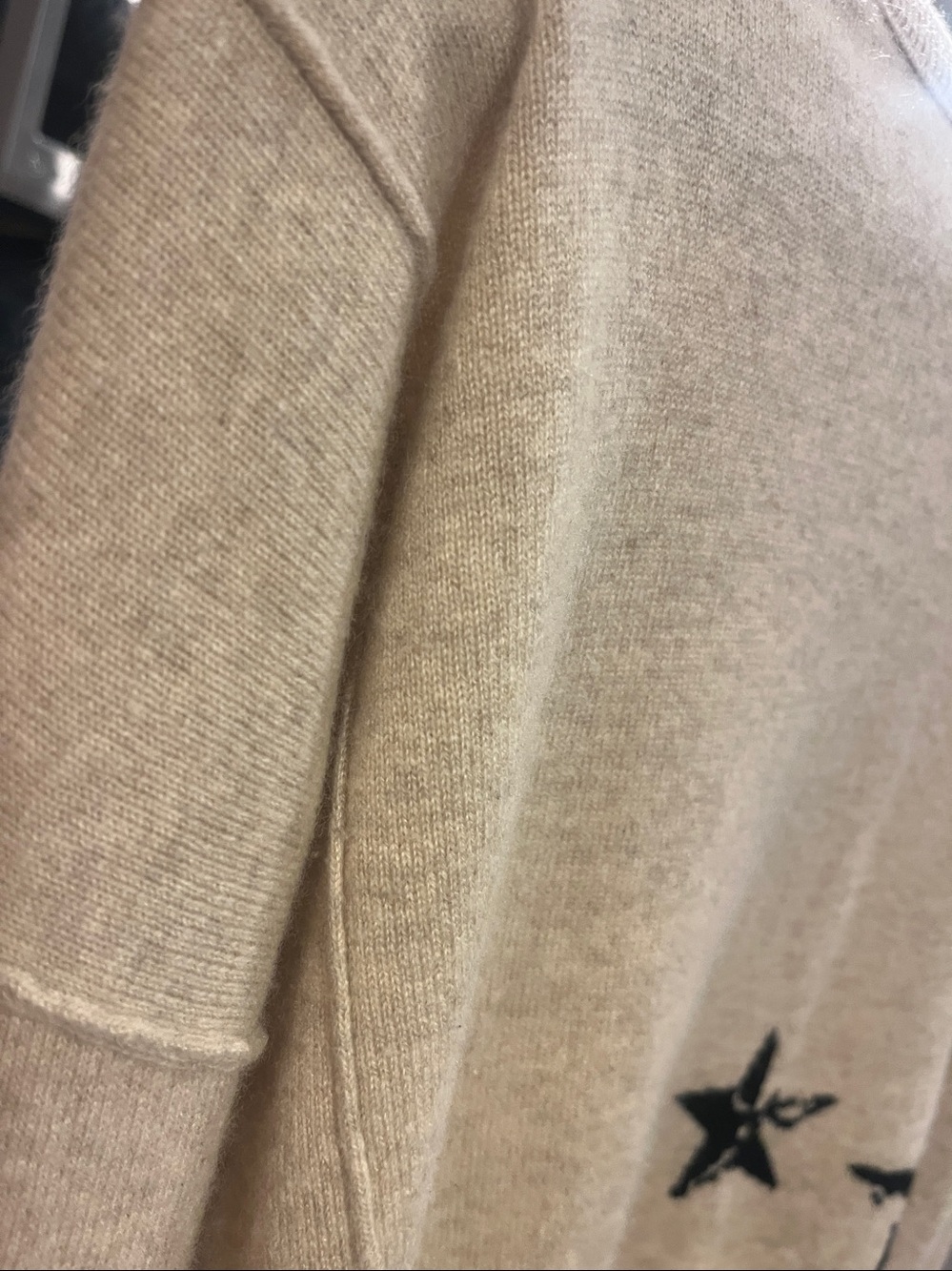 LABEL+ thread Cashmere Lucky Stars Scoop Neck - Picture 15 of 16